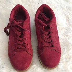 Burgundy thick sole shoes